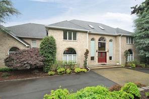 1 of 1 - 7 Pine Glen Drive, Blauvelt, NY