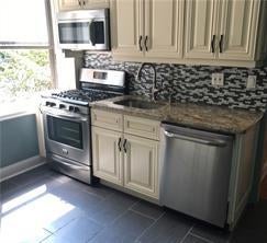 1 of 1 - 222b Larchmont Acres West # 2b, Larchmont, NY