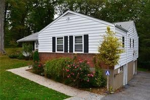 1 of 1 - 9 Clovebrook Road, Valhalla, NY