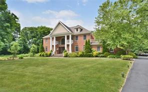 1 of 1 - 7 Knollwood Crest, Elmsford, NY