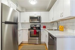 1 of 1 - 1680 Pelham Parkway # 517, Bronx, NY
