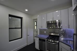 1 of 1 - 156-58 Woodworth Avenue # 2a, Yonkers, NY
