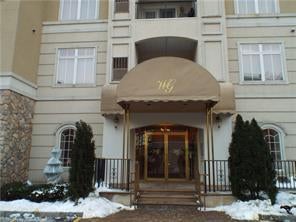 1 of 1 - 410 Westchester Avenue # 213, Port Chester, NY