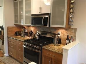 1 of 1 - 2104 Magnolia, Poughkeepsie, NY