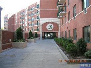 1 of 1 - 123 Mamaroneck Avenue # 403, Mamaroneck, NY