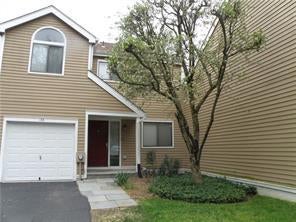 1 of 1 - 136 Bayberry Close, Chappaqua, NY