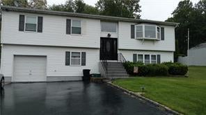 1 of 1 - 716 Pascack Road, Chestnut Ridge, NY