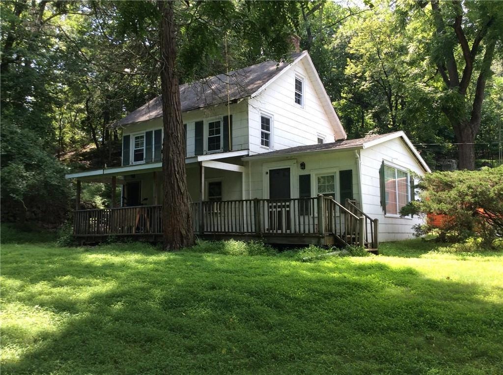 1 of 1 - 59 Rosetown Road, Tomkins Cove, NY