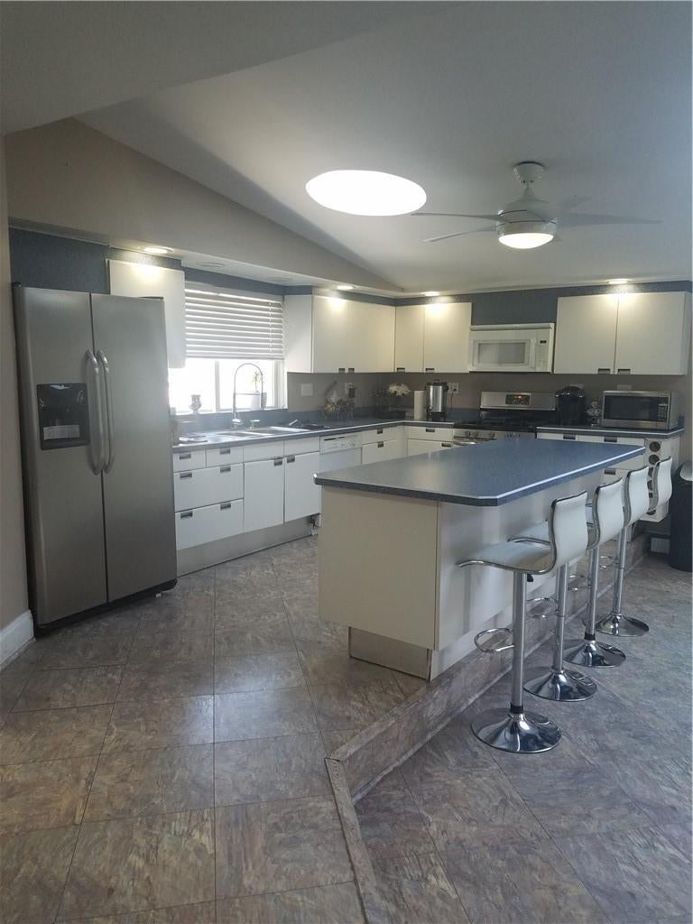 1 of 1 - 52 Willow Tree Road, Spring Valley, NY