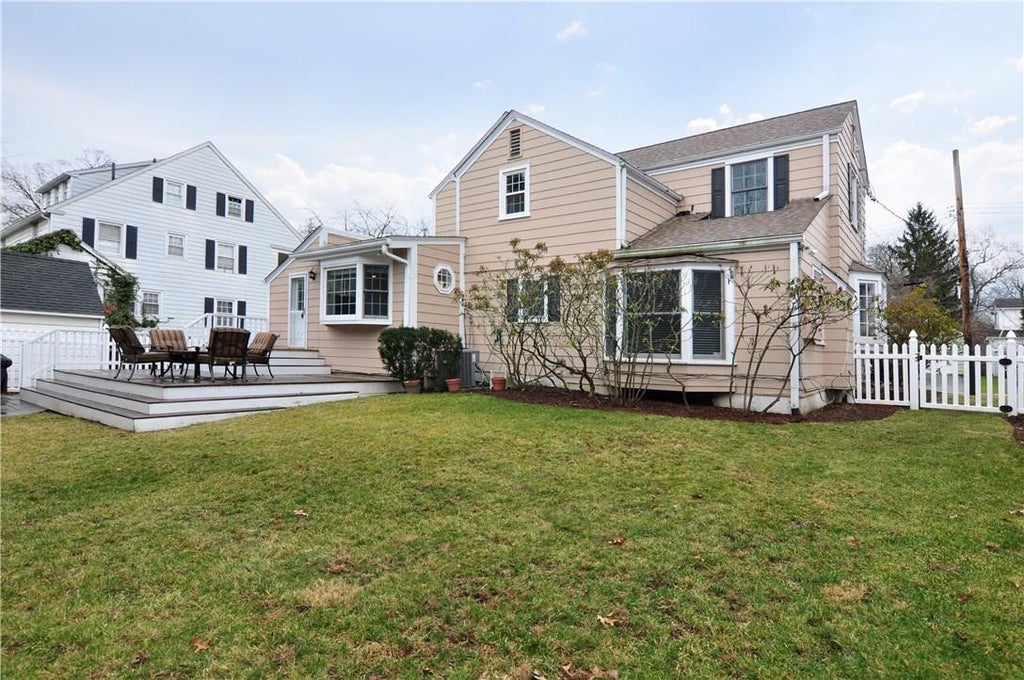 1 of 1 - 35 Brooke Avenue, Bronxville, NY