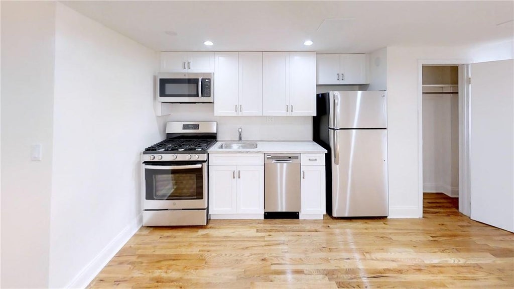 1 of 1 - 630 Gramatan Avenue # Grk, Mount Vernon, NY