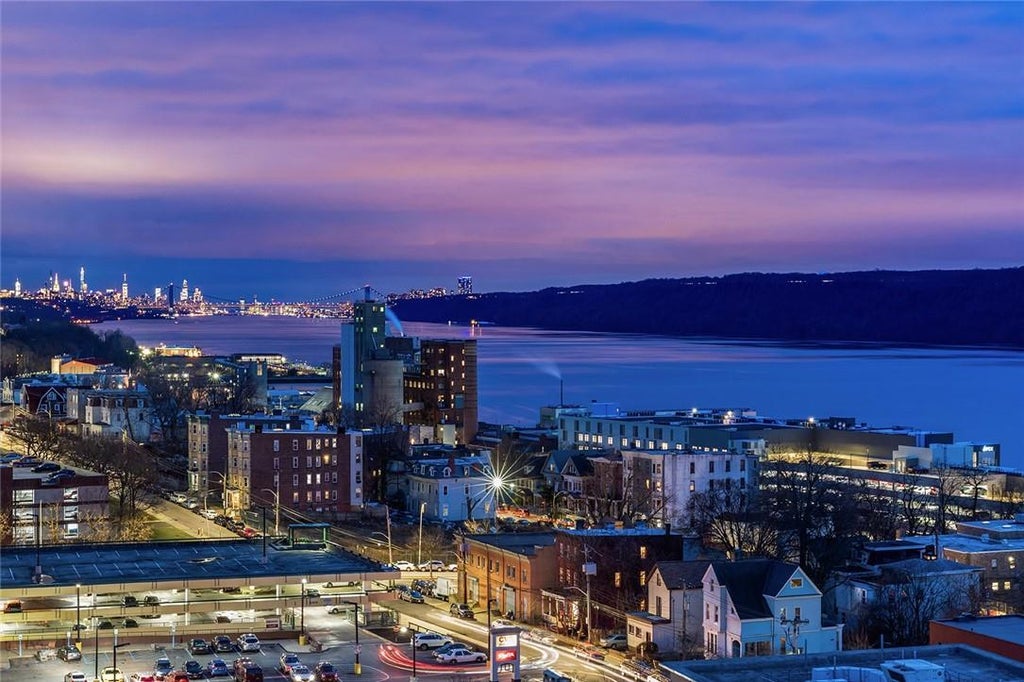 1 of 1 - 50 Nepperhan St. # 1005, Yonkers, NY