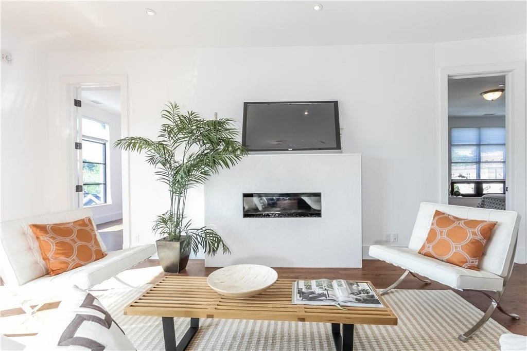 1 of 1 - 108 Mamaroneck Avenue # 2b, Mamaroneck, NY