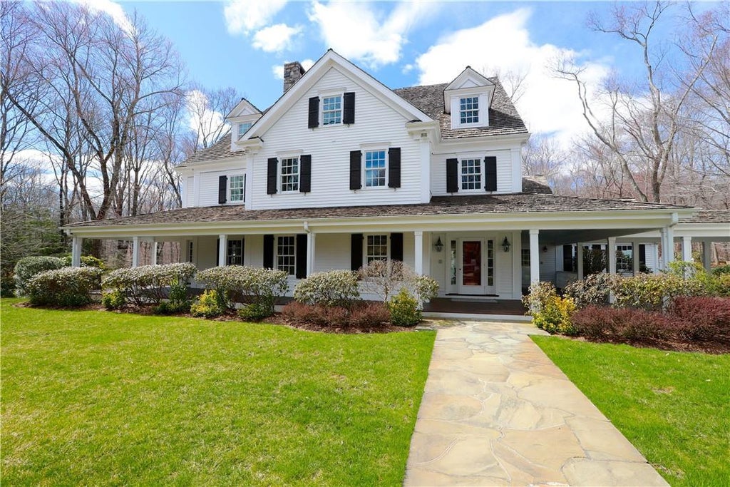 1 of 1 - 42 Stone Paddock Place, Bedford, NY