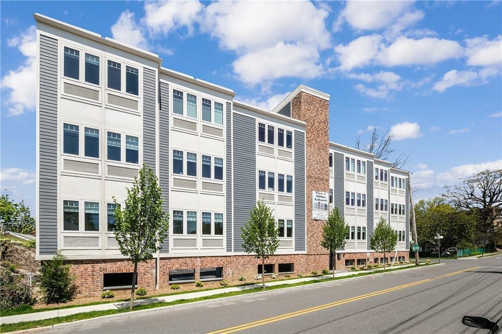 1 of 1 - 56 Calvert St. # 402, Harrison, NY