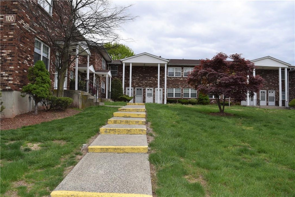 1 of 1 - 276 Temple Hill Road 1109, New Windsor, NY