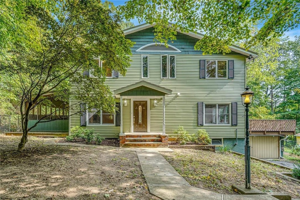 1 of 1 - 68 Woodward Terrace, Central Valley, NY