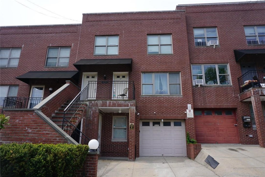 1 of 1 - 3239 Riverdale Avenue, Bronx, NY