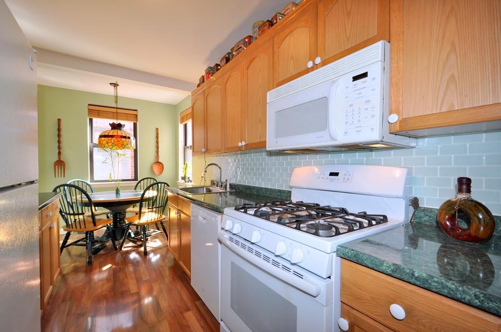 1 of 1 - 142 Garth Road 6m, Scarsdale, NY