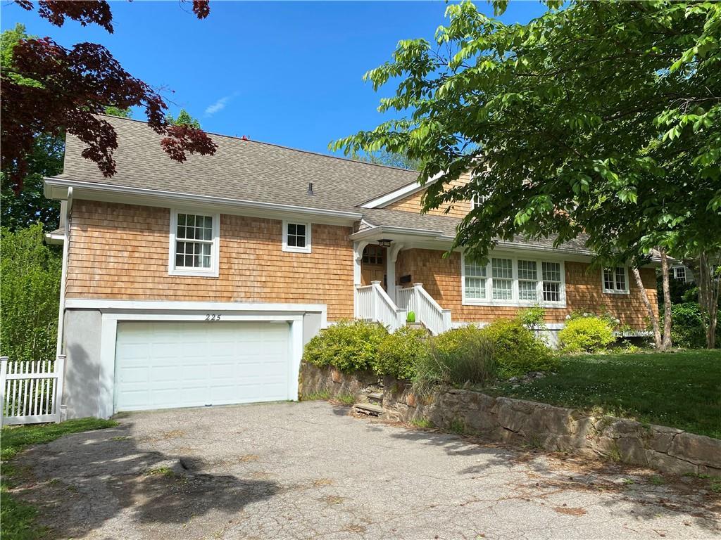 1 of 1 - 225 Barry Avenue, Mamaroneck, NY