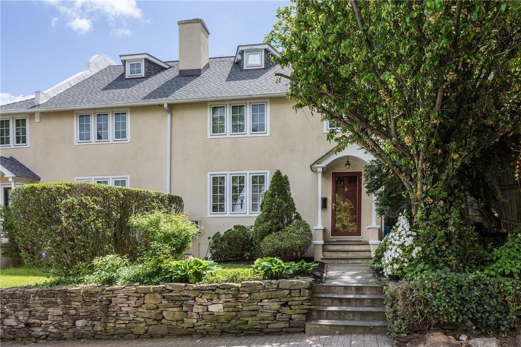 1 of 1 - 66 Kensington Road, Bronxville, NY