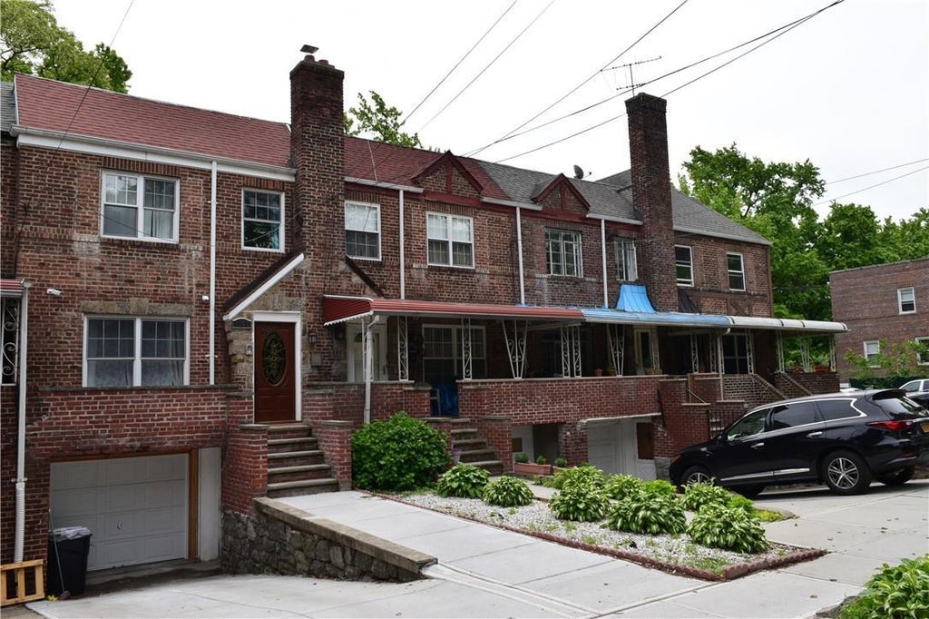 1 of 1 - 1808 Seminole Avenue, Bronx, NY
