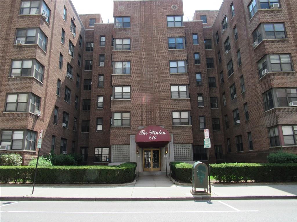 1 of 1 - 210 Martine Avenue # 4j, White Plains, NY