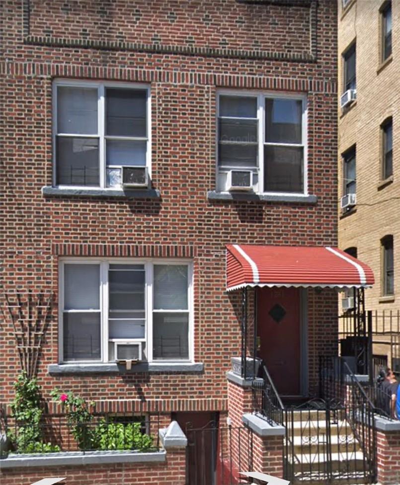 1 of 1 - 1281 Commonwealth Avenue, Bronx, NY