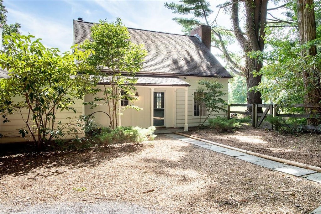 1 of 1 - 332a Quaker Hill Road, Pawling, NY