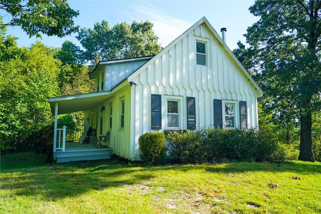 1 of 1 - 9 Pulvers Lane, Rhinebeck, NY