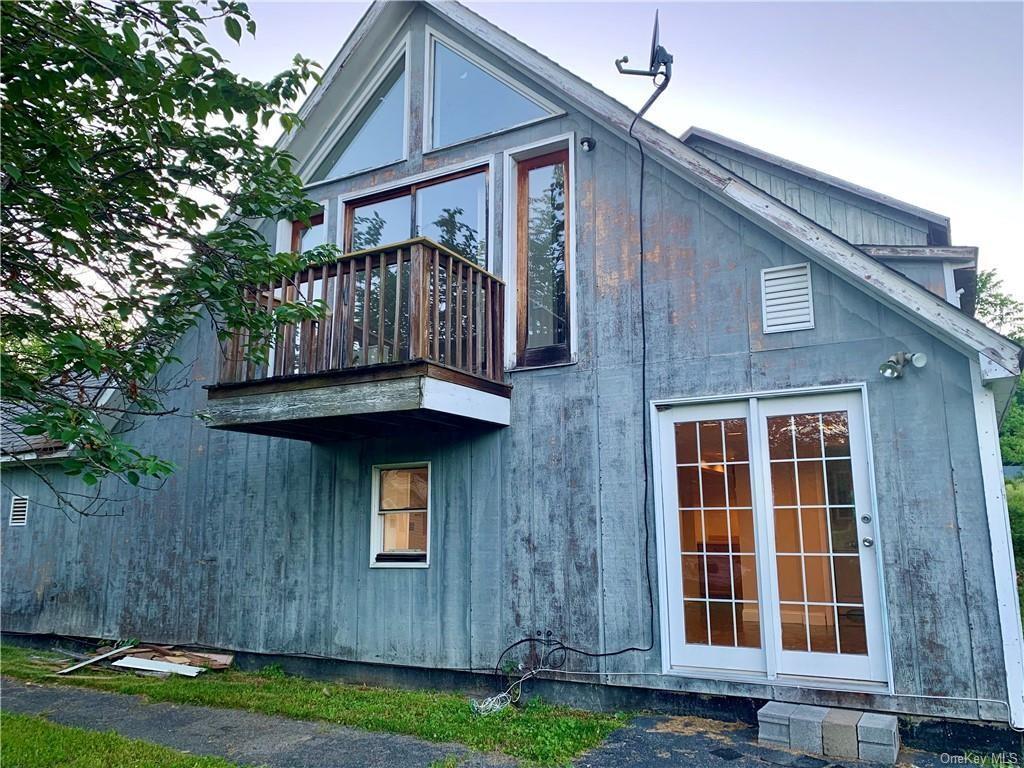 1 of 1 - 10 Crans Road, Middletown, NY