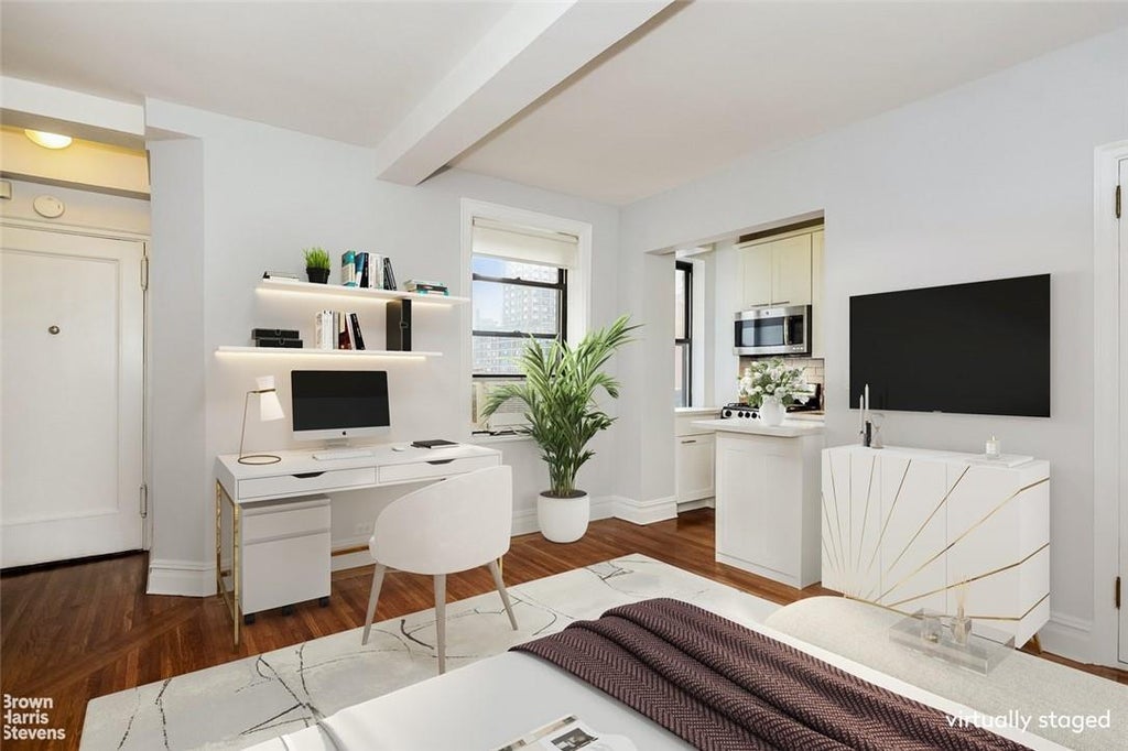 1 of 1 - 457 57th St. # 715, New York, NY