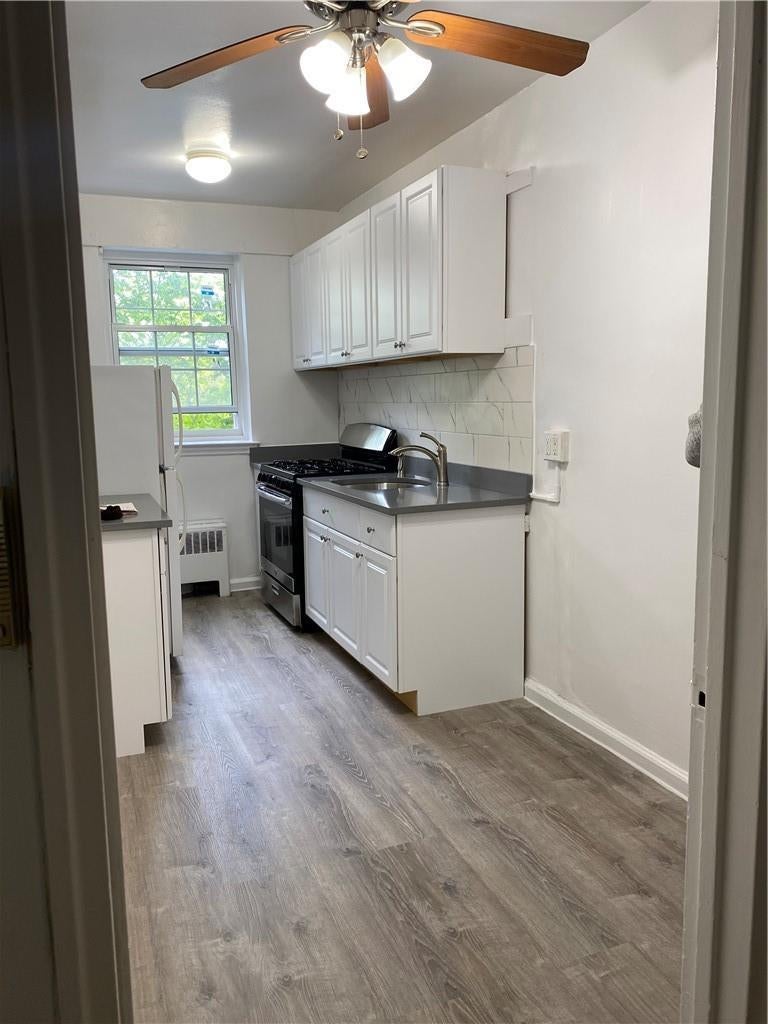 1 of 1 - 230 Pelham Road 6m, New Rochelle, NY