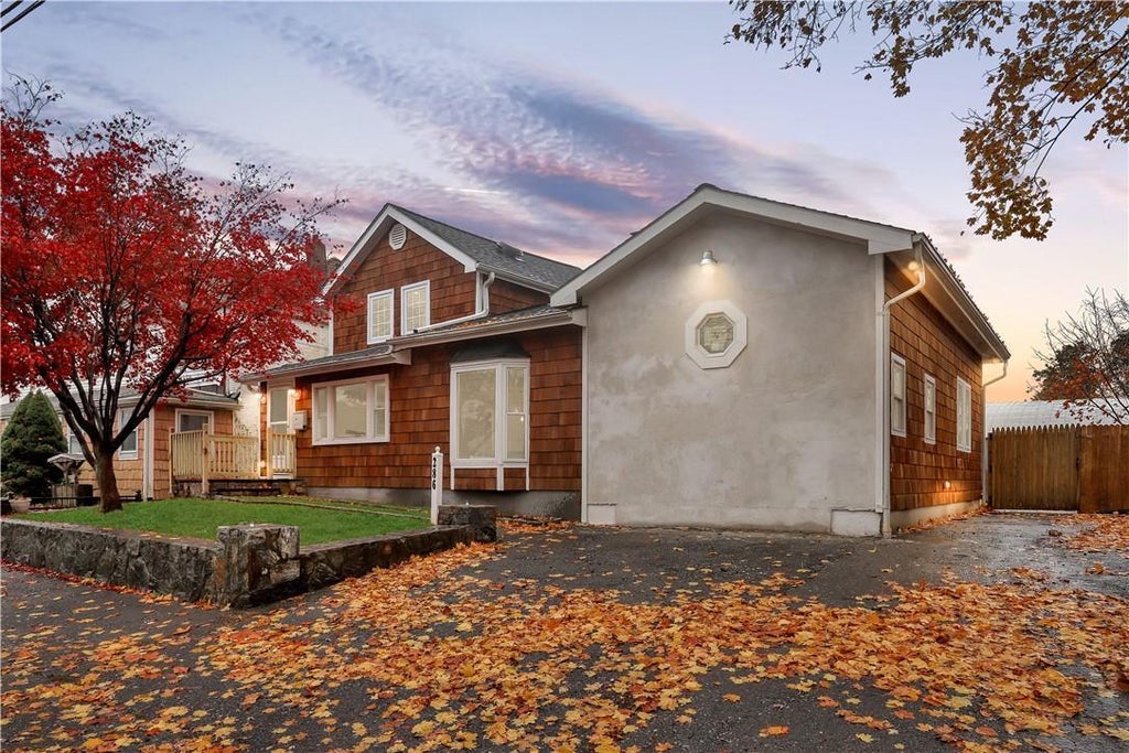 1 of 1 - 286 9th St., Verplanck, NY