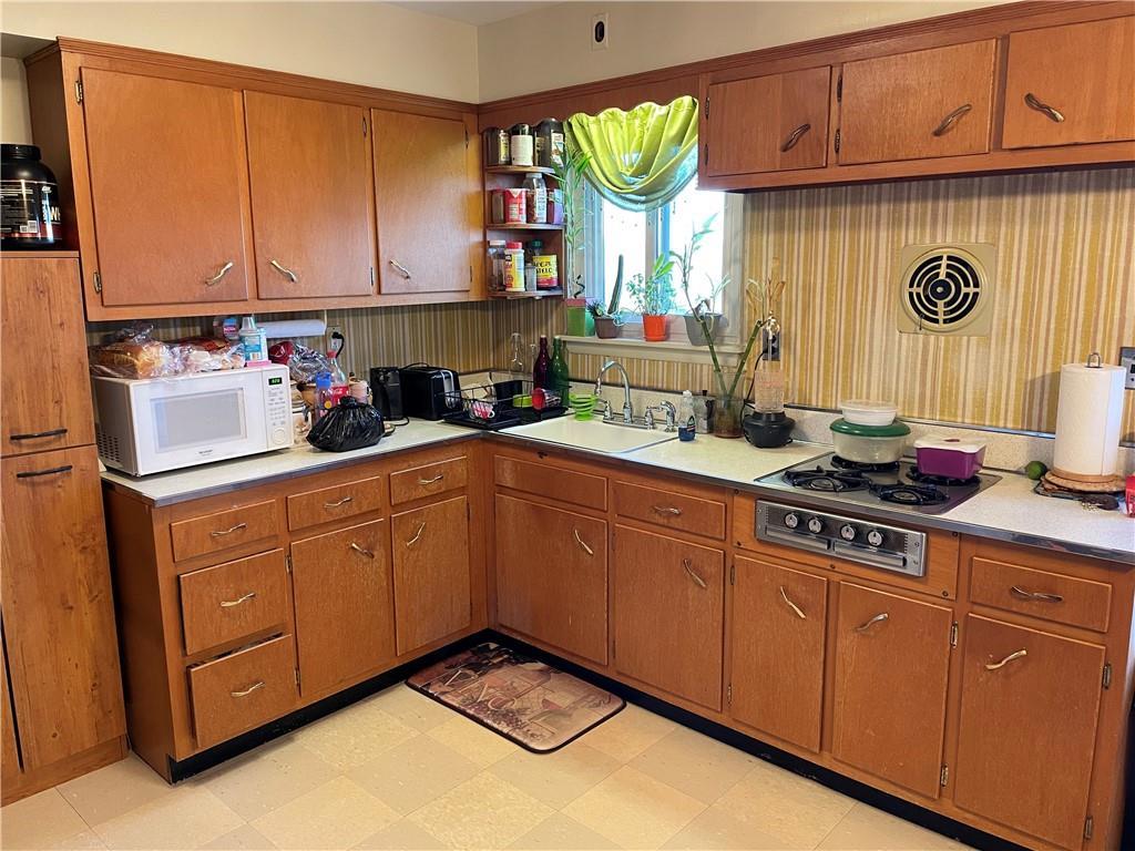 1 of 1 - 88 Hillside Avenue, Yonkers, NY