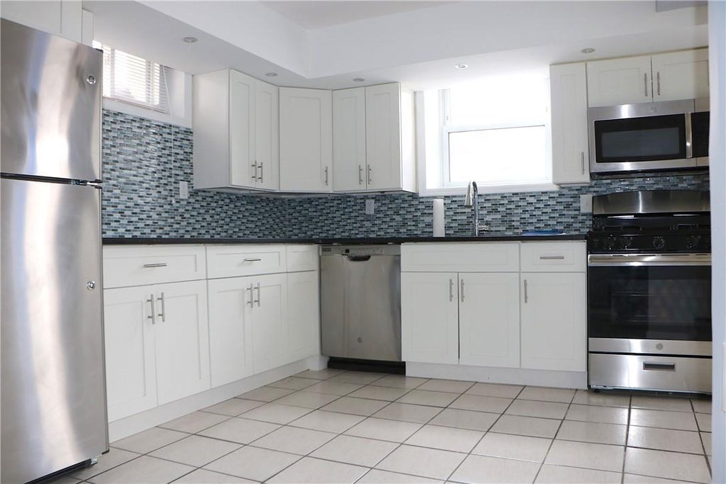 1 of 1 - 21 Crescent Place # 1, Yonkers, NY