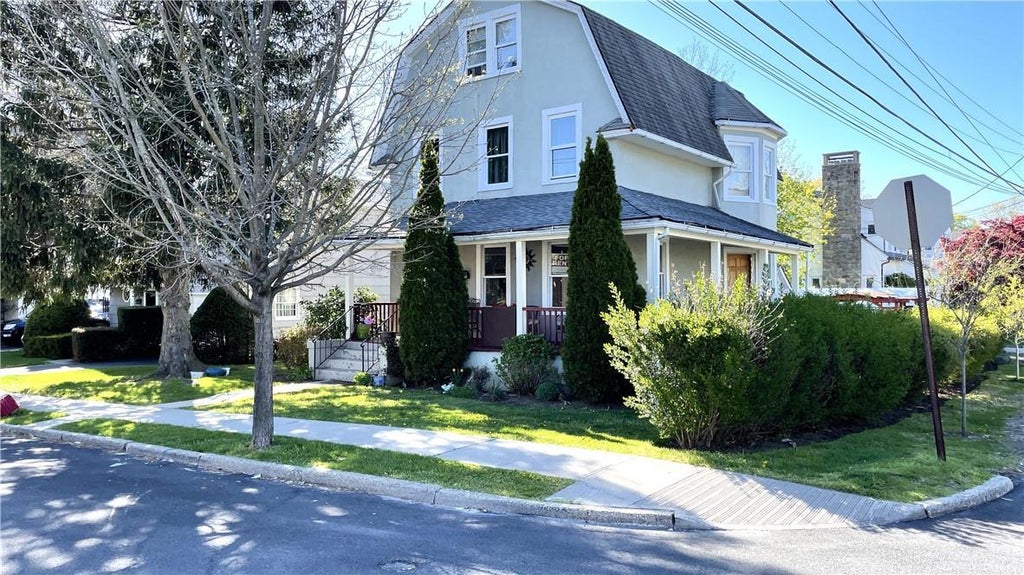 1 of 1 - 1314 Park Avenue # 1st Fl, Mamaroneck, NY