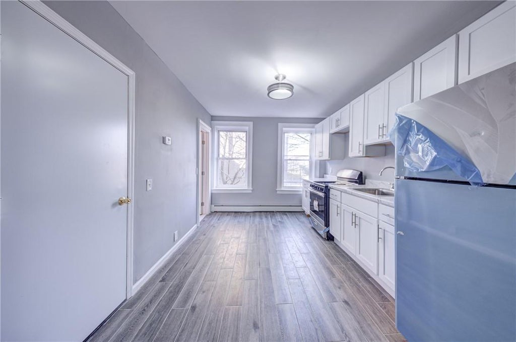 1 of 1 - 164 Broadway # 1, Newburgh, NY