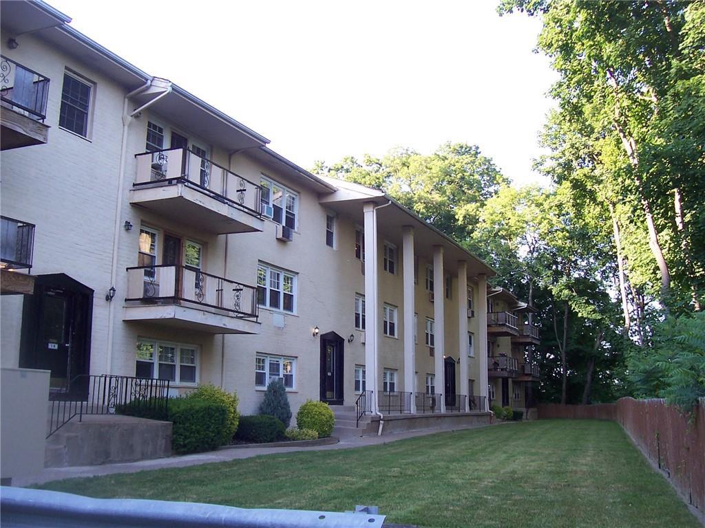 1 of 1 - 21 Pavilion Road 10, Suffern, NY