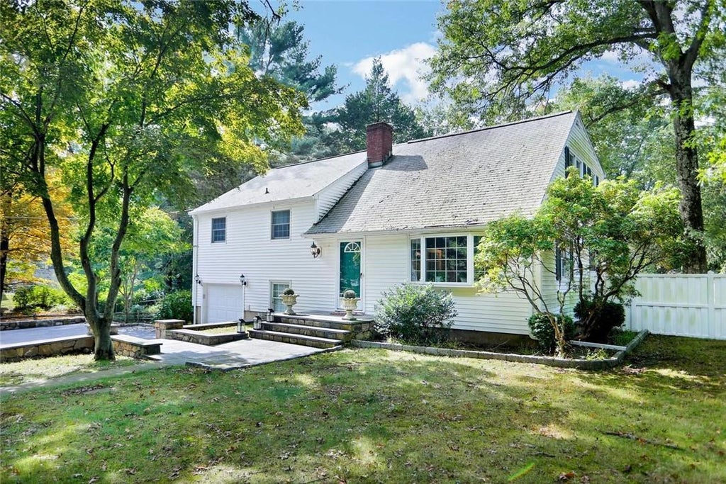 1 of 1 - 29 Maryland Avenue, Armonk, NY