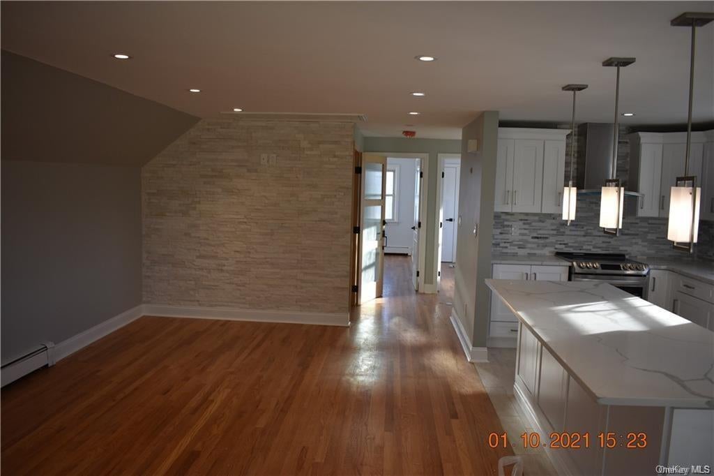 1 of 1 - 36 Ronoake Avenue, Rye Brook, NY