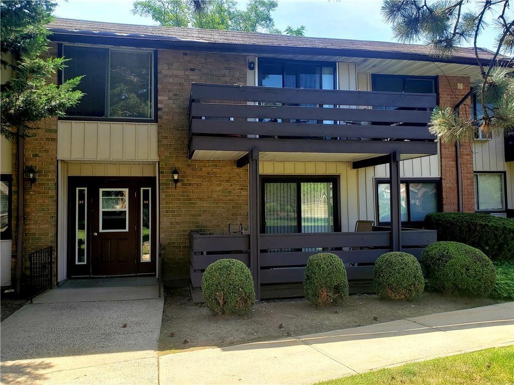 1 of 1 - 44 Sierra Vista Lane # 44, Valley Cottage, NY