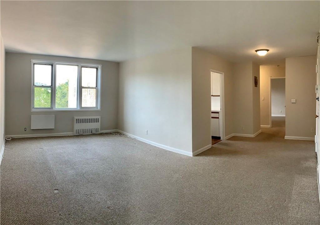 1 of 1 - 2 Sadore Lane # 6p, Yonkers, NY