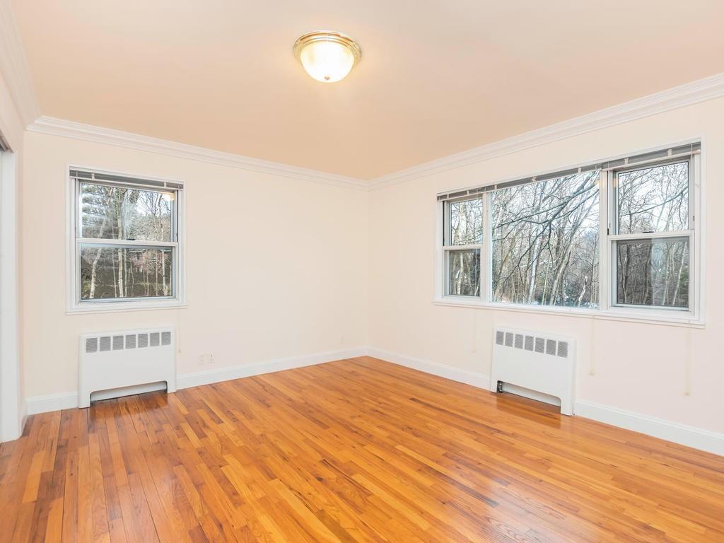 1 of 1 - 35 Broadway # E3, Irvington, NY