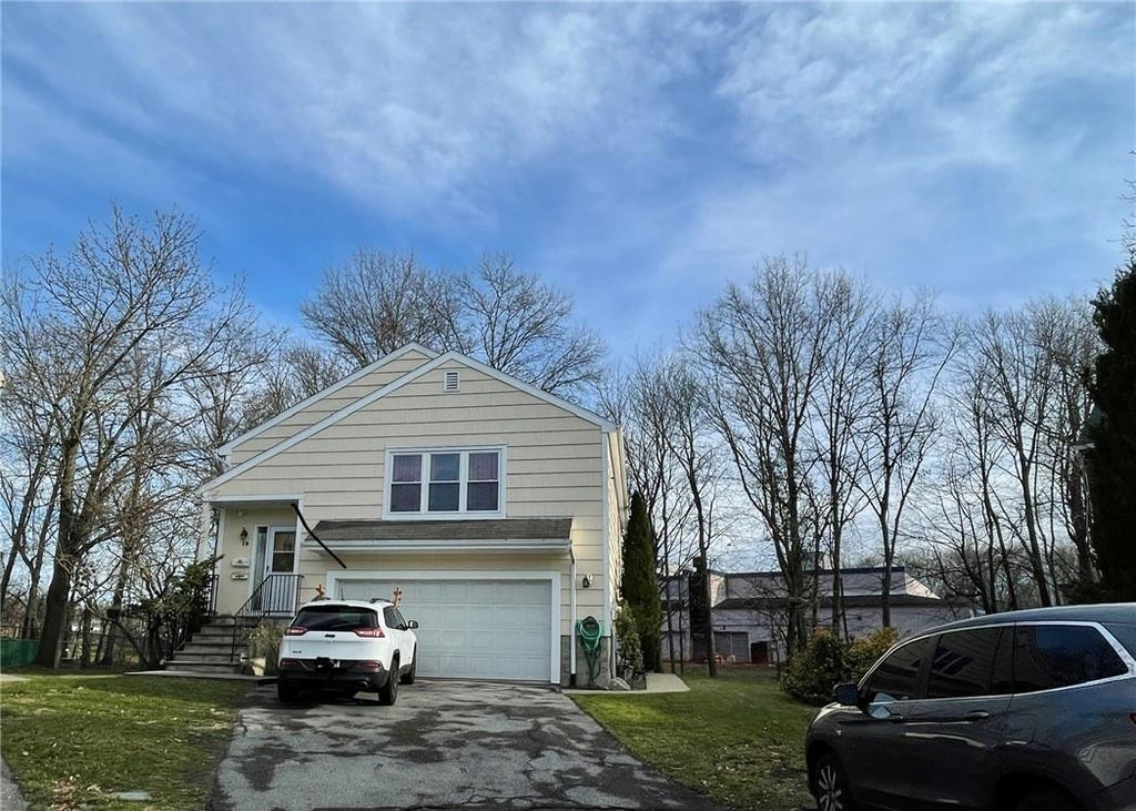 1 of 1 - 19 Harris Lane # 1, Harrison, NY