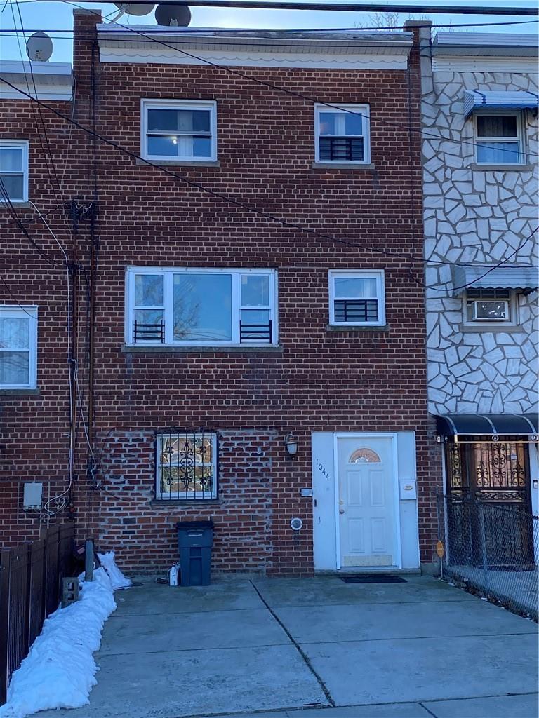 1 of 1 - 1044 220 St., Bronx, NY