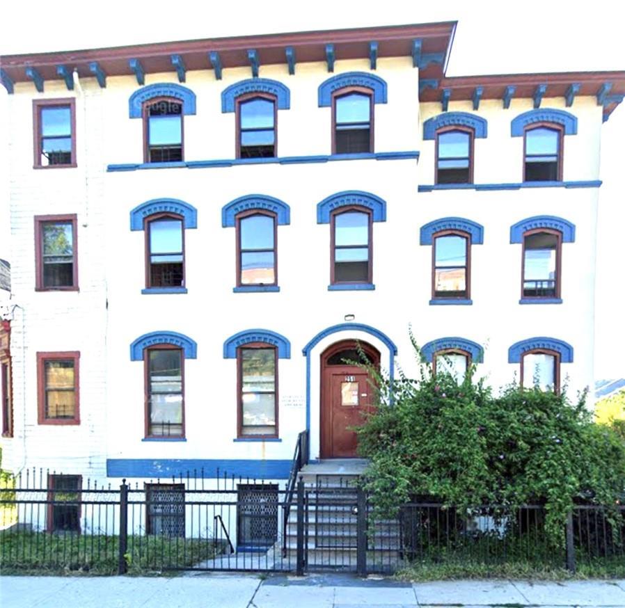 1 of 1 - 251 Warburton Avenue # 4n, Yonkers, NY