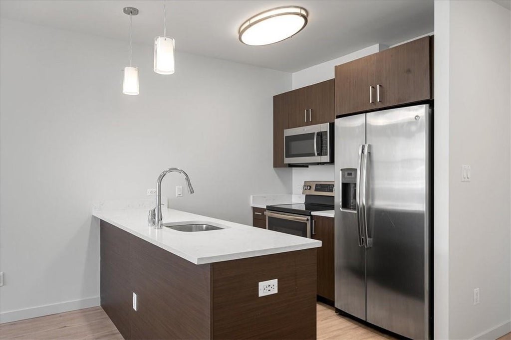 1 of 1 - 550 Halstead Avenue # 202, Harrison, NY