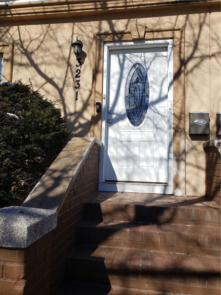 1 of 1 - 3231 Lafayette Avenue, Bronx, NY