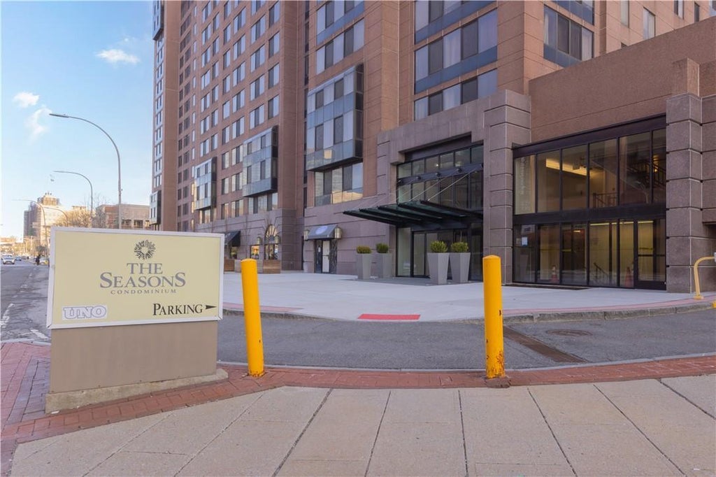 1 of 1 - 4 Martine Avenue # 506, White Plains, NY